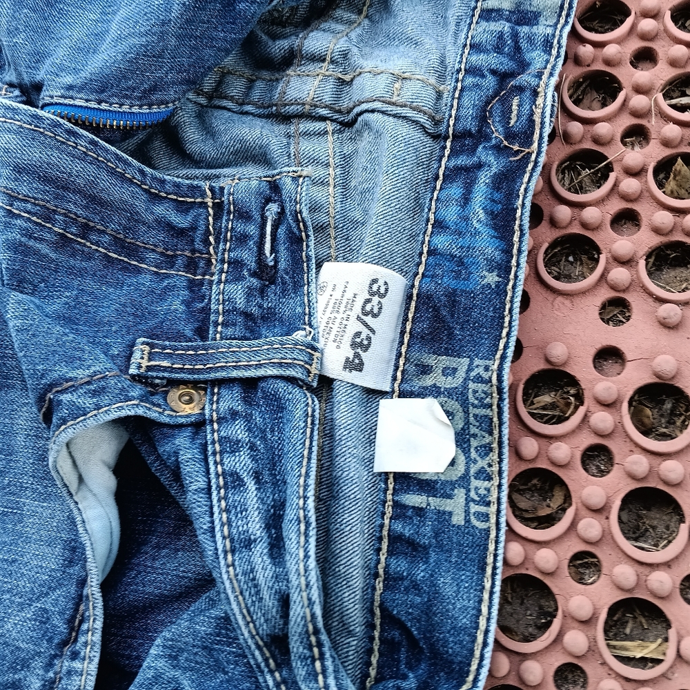 Good condition ariat jeans